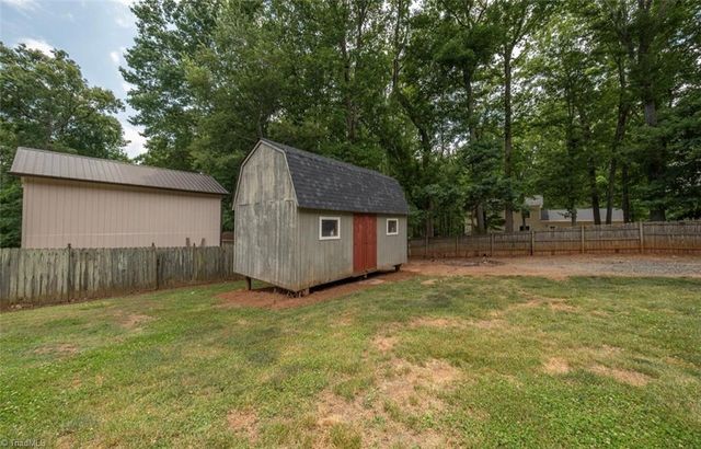 8311 Mapleway Lane, Greensboro, NC 27455