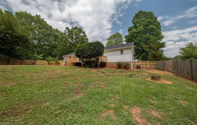 8311 Mapleway Lane, Greensboro, NC 27455