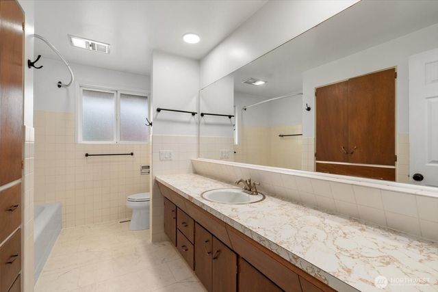 4917 65th Street NE, Marysville, WA 98270