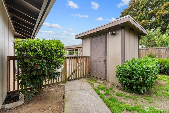 4917 65th Street NE, Marysville, WA 98270