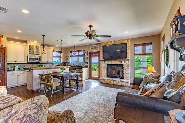 7060 Hells Gate Loop, Possum Kingdom Lake, TX 76475