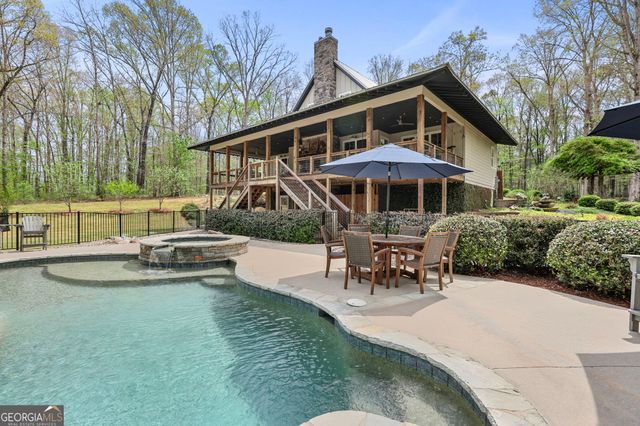 1003 Gray Girls Road, Senoia, GA 30276