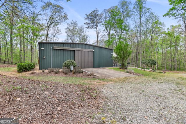 1003 Gray Girls Road, Senoia, GA 30276