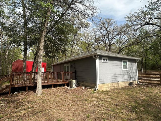 4025 395, Buffalo, TX 75831