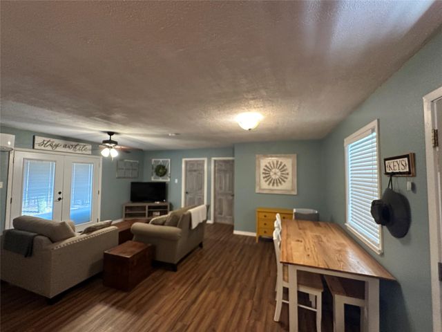 4025 395, Buffalo, TX 75831