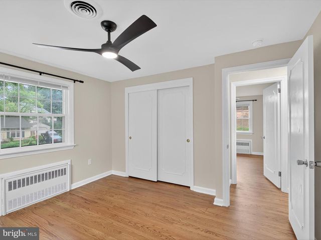 880 CORVAIR RD, Lancaster, PA 17601