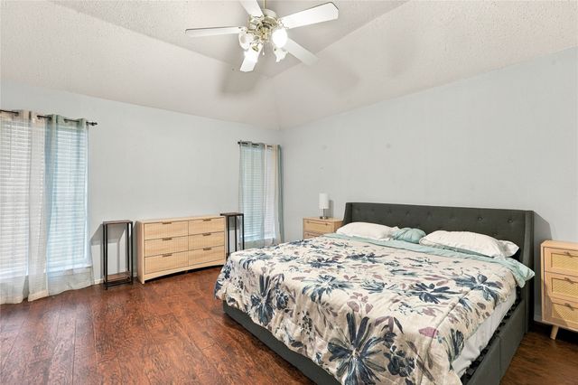 1968 Hobart Lane, Lewisville, TX 75067