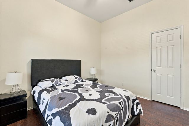 1968 Hobart Lane, Lewisville, TX 75067