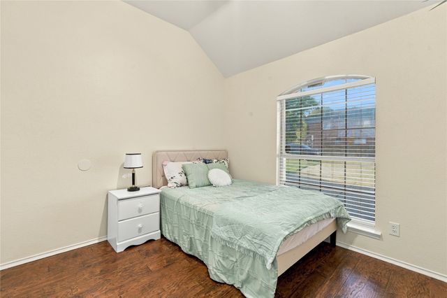 1968 Hobart Lane, Lewisville, TX 75067