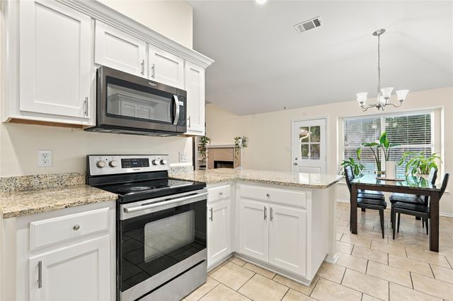 1968 Hobart Lane, Lewisville, TX 75067