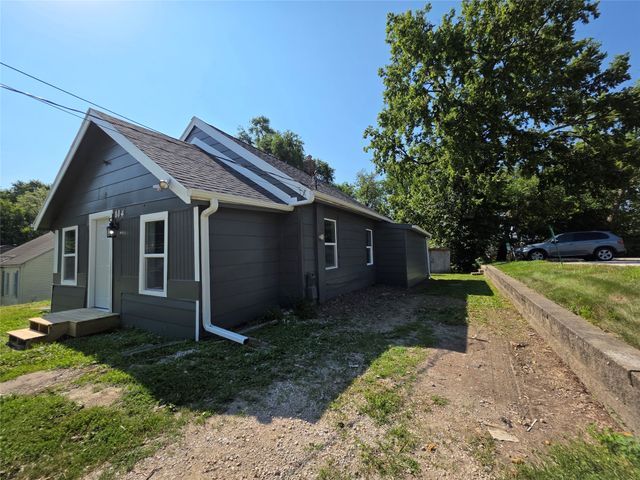 804 Philip Street, Des Moines, IA 50315