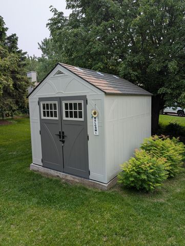 1244 Granada Circle N, Oakdale, MN 55128