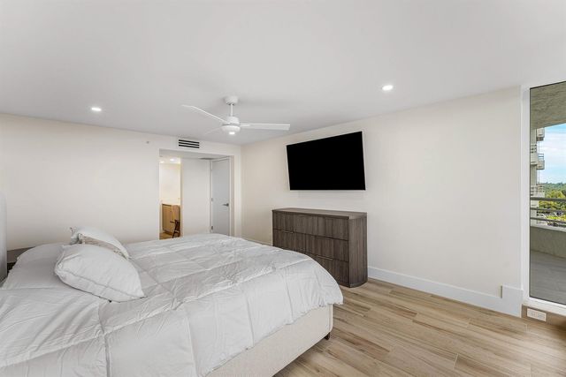 4201 N Ocean Boulevard 1407, Boca Raton, FL 33431