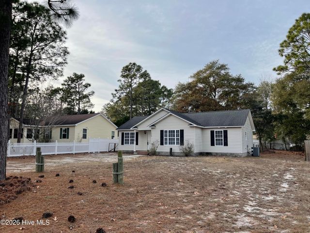 1469 E Boiling Spring Road, Southport, NC 28461