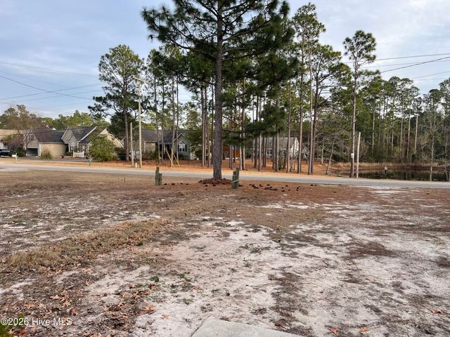 1469 E Boiling Spring Road, Southport, NC 28461