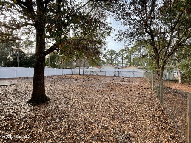 1469 E Boiling Spring Road, Southport, NC 28461