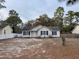 1469 E Boiling Spring Road, Southport, NC 28461