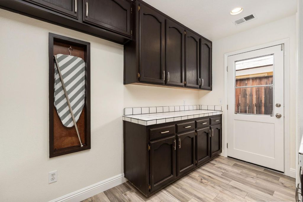 Image 38 of property listing at 2371 Sophia Lane, Kingsburg, CA 93631