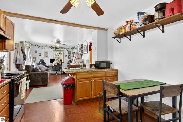 1901 Mary Street, Cadillac, MI 49601