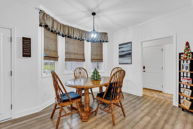 18 Faith Rae Blvd, Morrison, TN 37357