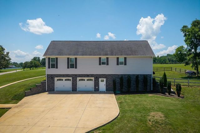18 Faith Rae Blvd, Morrison, TN 37357