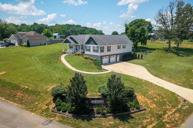 18 Faith Rae Blvd, Morrison, TN 37357