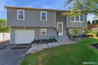 86 Hitchcock Drive, Meriden, CT 06450