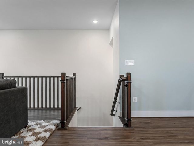 22976 COPPER TREE TER, Ashburn, VA 20148