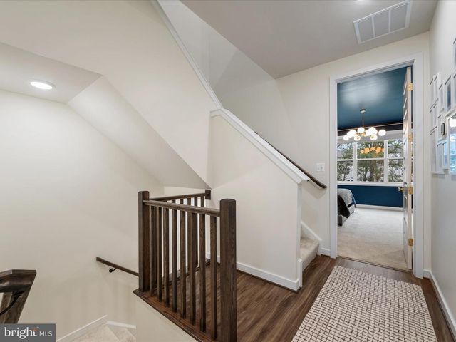 22976 COPPER TREE TER, Ashburn, VA 20148