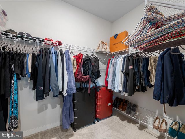 22976 COPPER TREE TER, Ashburn, VA 20148