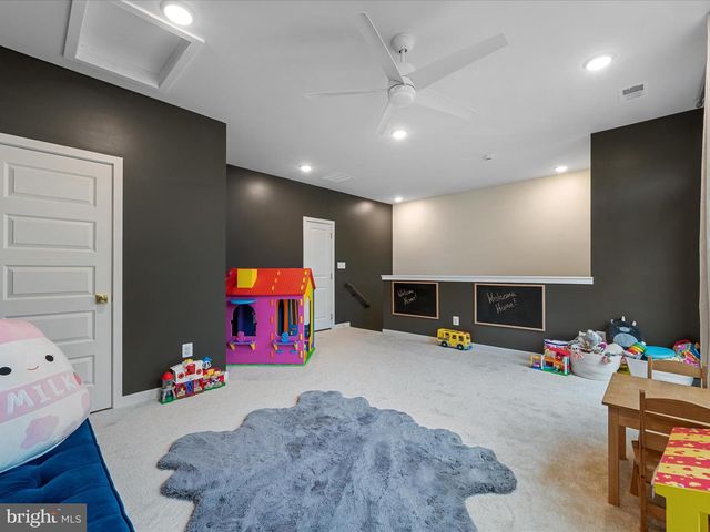 22976 COPPER TREE TER, Ashburn, VA 20148