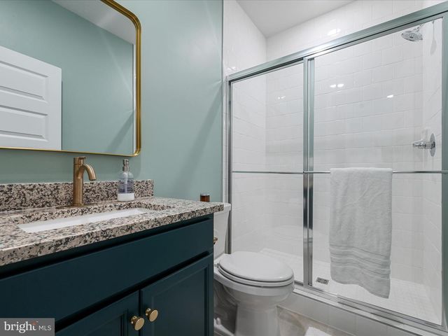 22976 COPPER TREE TER, Ashburn, VA 20148