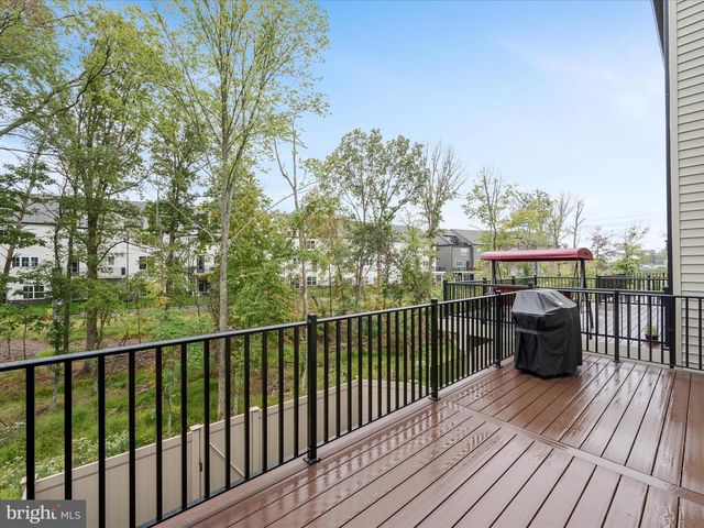 22976 COPPER TREE TER, Ashburn, VA 20148