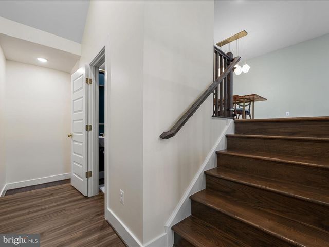 22976 COPPER TREE TER, Ashburn, VA 20148