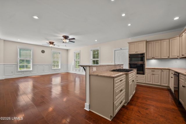 39 Olde Church Road, St. Helena Island, SC 29920