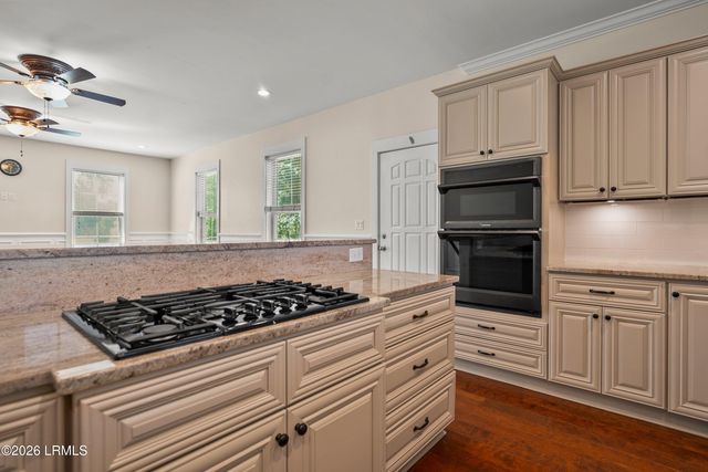 39 Olde Church Road, St. Helena Island, SC 29920