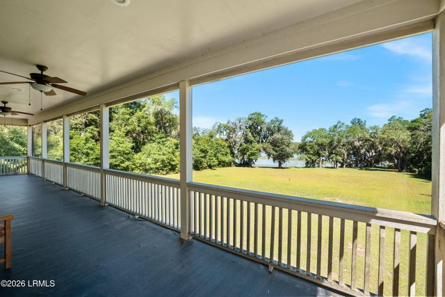 39 Olde Church Road, St. Helena Island, SC 29920