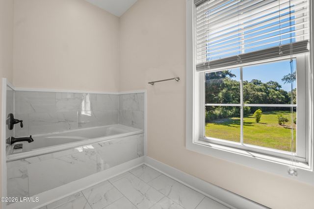 39 Olde Church Road, St. Helena Island, SC 29920