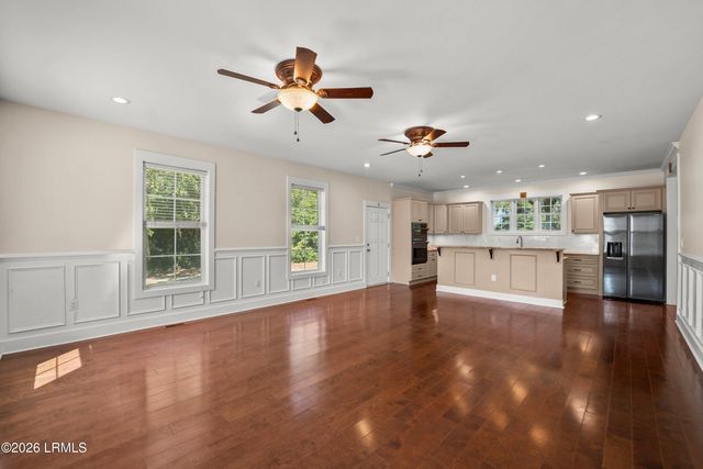39 Olde Church Road, St. Helena Island, SC 29920