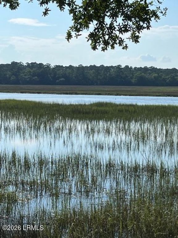 39 Olde Church Road, St. Helena Island, SC 29920