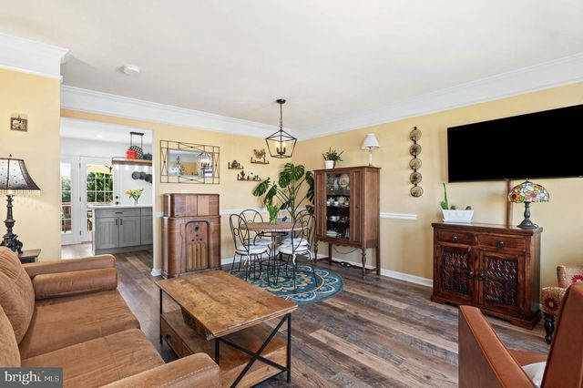 41902 DIABASE SQ, Aldie, VA 20105