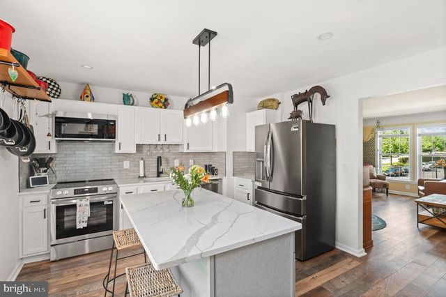 41902 DIABASE SQ, Aldie, VA 20105