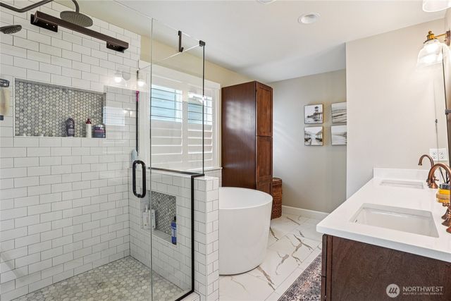 11293 Borgen Loop, Gig Harbor, WA 98332