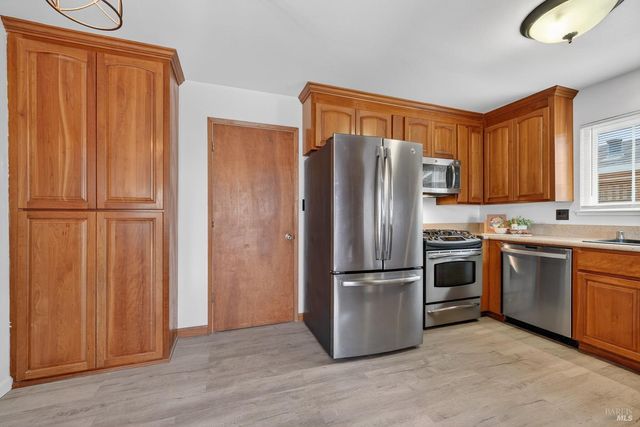 2312 Kathleen Dr, Napa, CA 94558