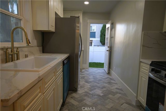 4316 E Wehrle Court, Long Beach, CA 90804