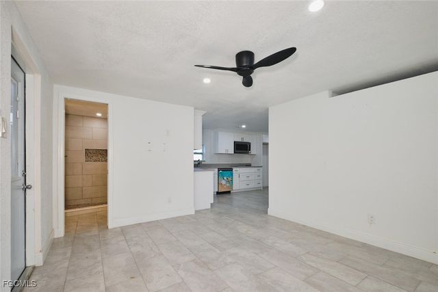 6451 Adelphi CIR, Fort Myers, FL 33919