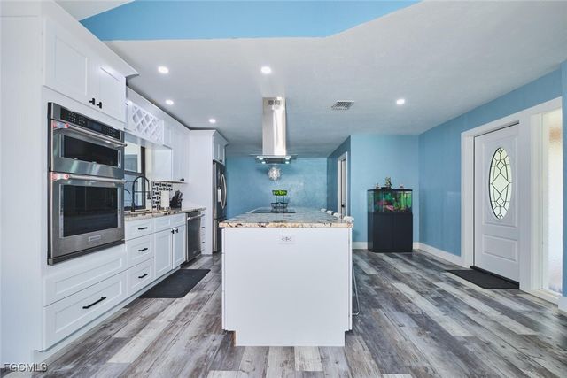 6451 Adelphi CIR, Fort Myers, FL 33919