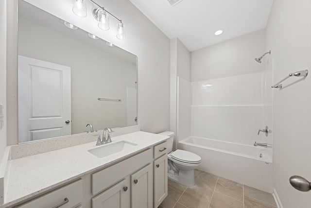 15 Heartland Boulevard, Fort Mitchell, AL 36856