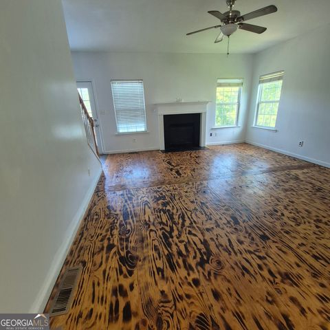 512 Bishop Court, Commerce, GA 30529