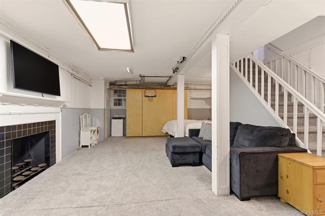 101 Convent Road, Syosset, NY 11791